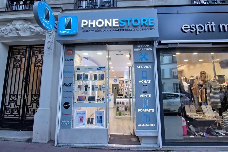 Magasin Phone Store au Maroc — smartphones neufs et reconditionnés, trottinettes électriques