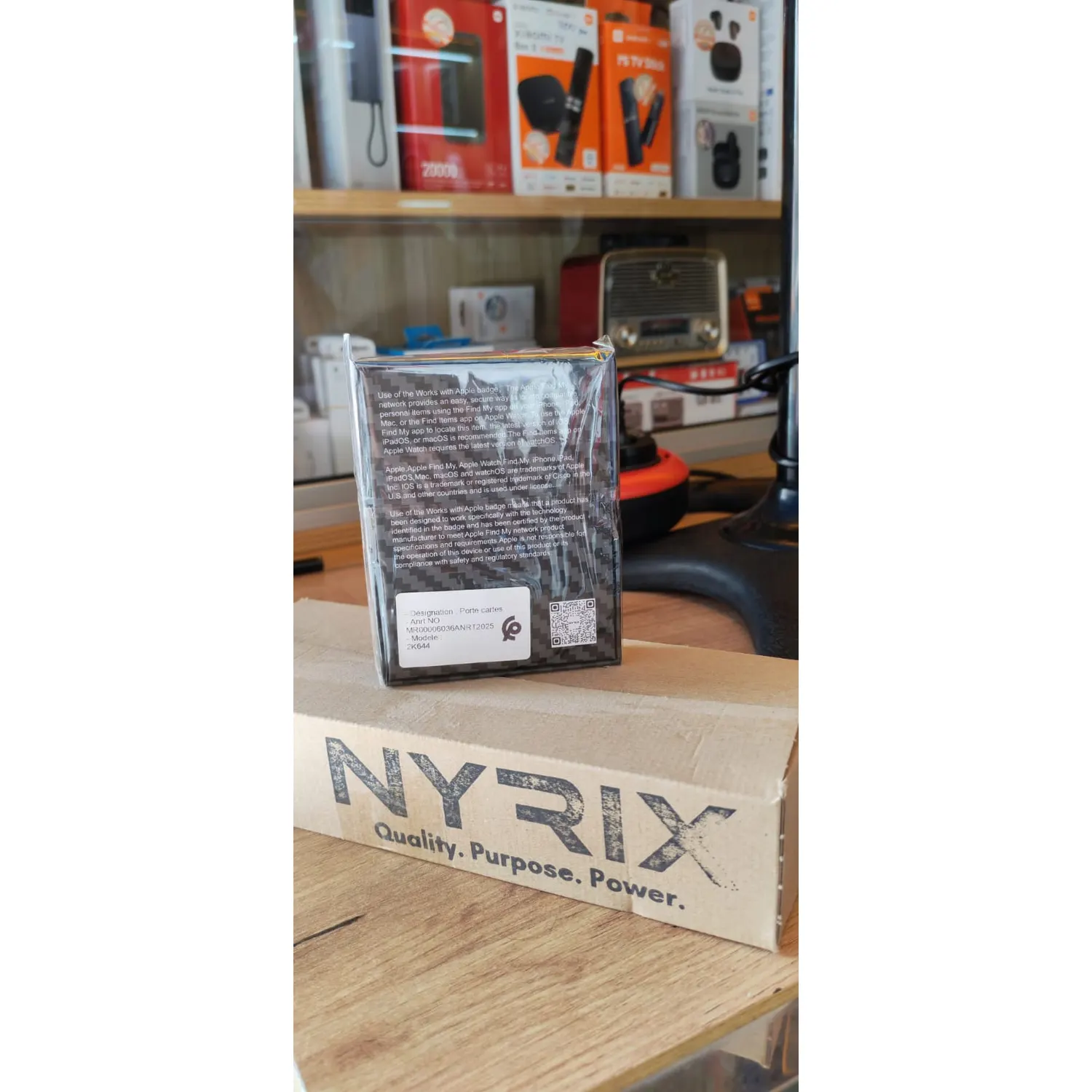 Nyrix Air Wallet — Porte-cartes MagSafe avec Find My — Neuf au Maroc