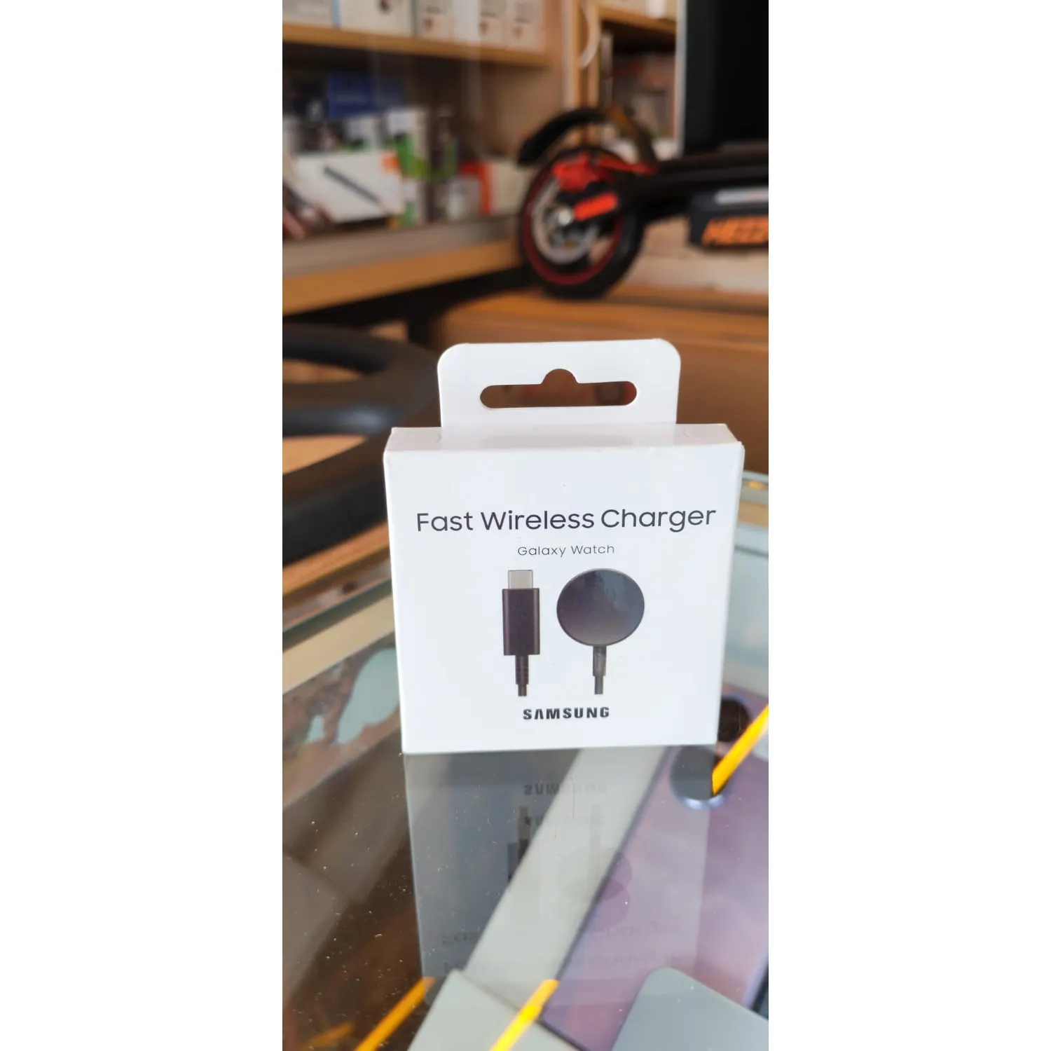 Samsung Chargeur Sans Fil Rapide pour Galaxy Watch — Neuf au Maroc
